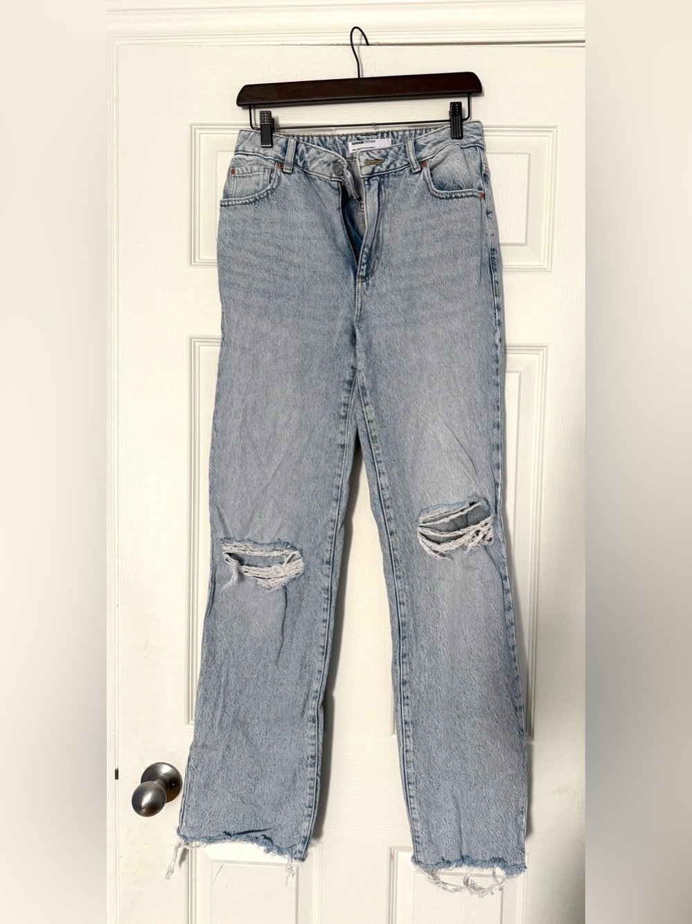 Garage 90’s Straight Light Blue High-Rise Distressed Jeans